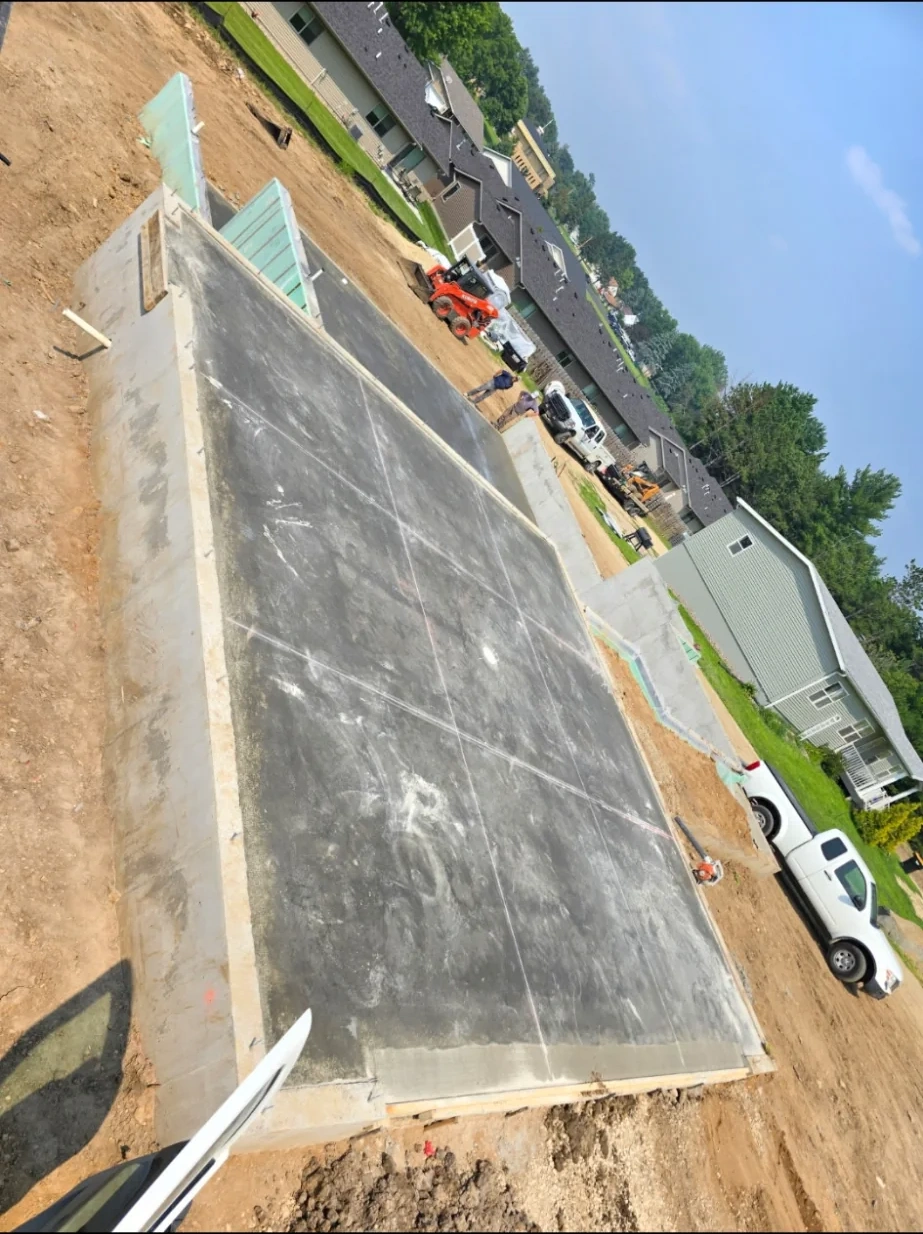 Curing Compounds vs Wet Burlap vs Plastic Sheeting